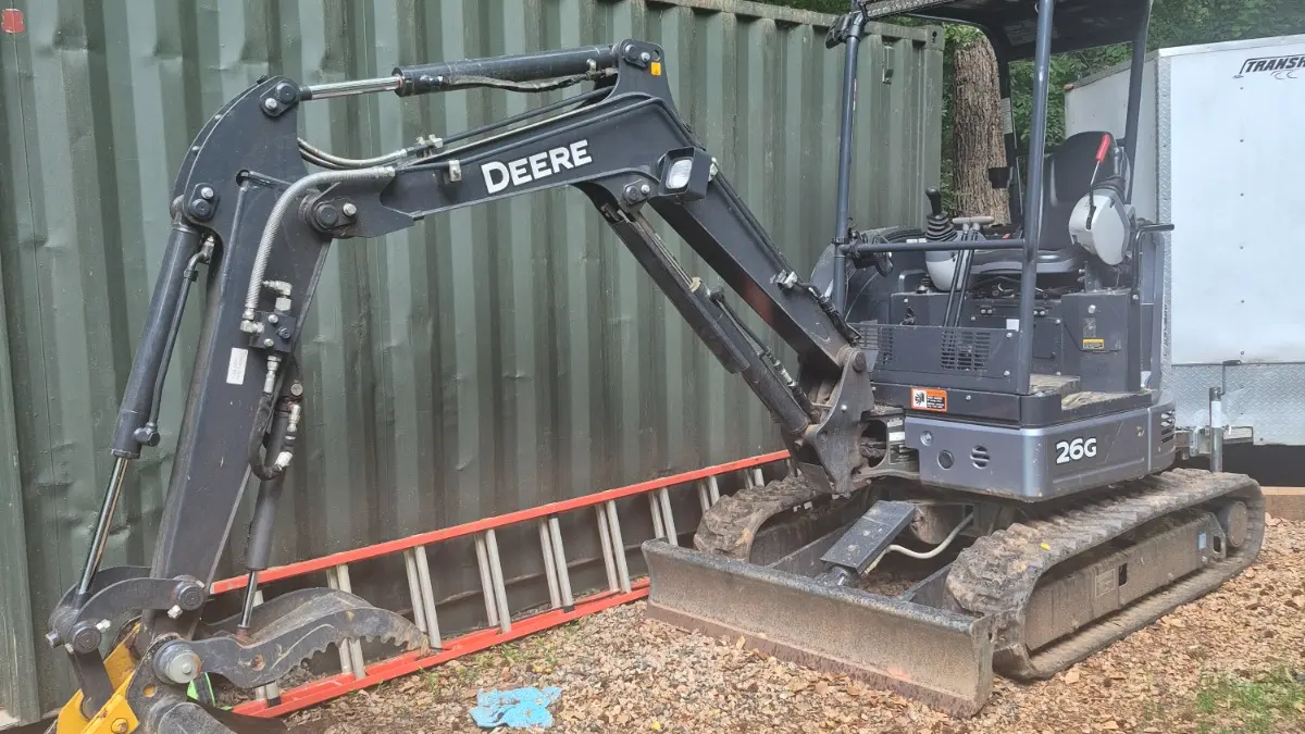 USED 2024 Deere 26G