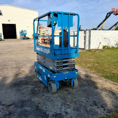 USED 2018 Genie GS-1930