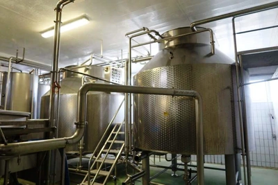 8500 LPH soft & semi-hard cheese production line.