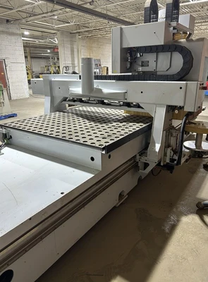 Used 2005 WEEKE BHP 200D CNC Routers Ontario CA | MachineryMax #1384804