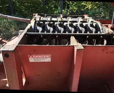 USED 2005 MORBARK 950
