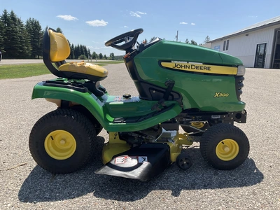 Used JOHN DEERE X300 Mowers Michigan US | Miedema Asset Management Group #1337425