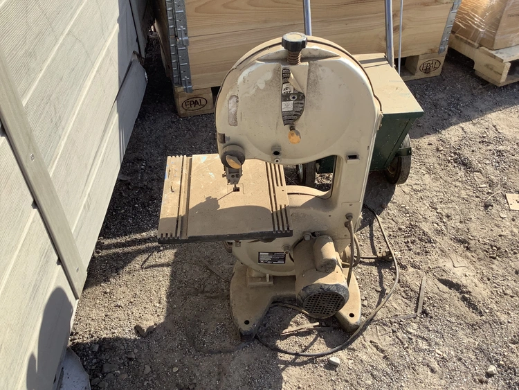 Used _UNKNOWN_ _UNKNOWN_ Woodworking Vertical Band Saws Michigan US | Miedema Asset Management Group #1579713
