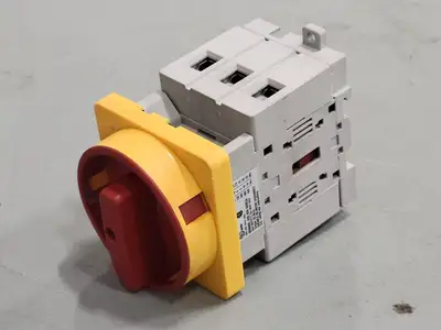 New | in-Stock SPRECHER + SCHUH LE7-63-1753 Switchgears British Columbia CA | Lenmark #238607