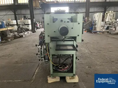 USED ARBURG 39 Ton Arburg Injection Molder, Model 220-90-350