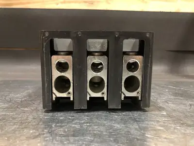 USED CUTLER-HAMMER NO. HKDKROB