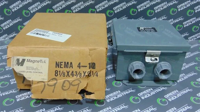 MagneTek 1500-C-L1-S2 Liquid Level Control Relay and Enclosure New NIB