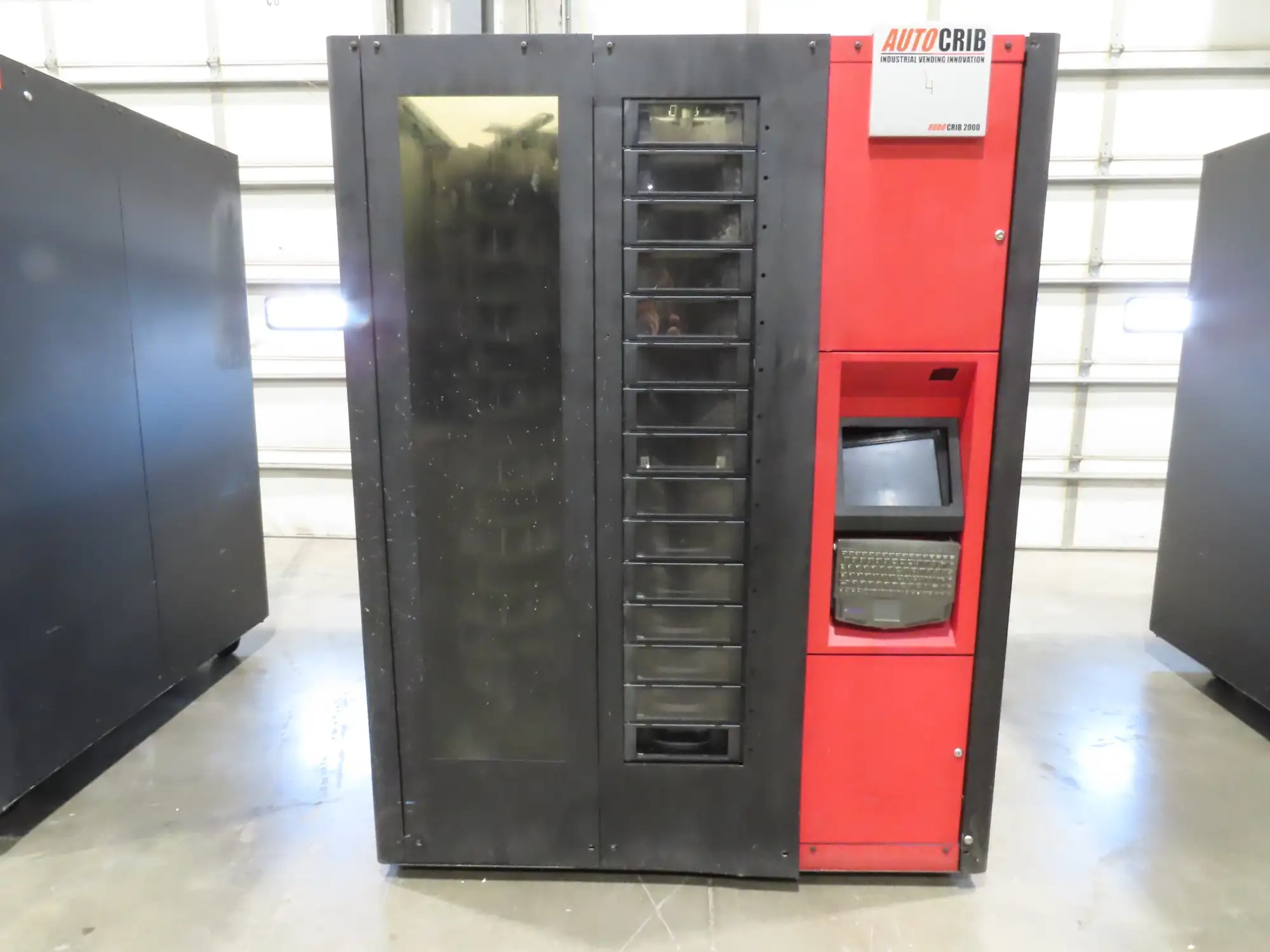 Auto Crib RoboCrib 2000 Industrial Tool Parts Vending Machine Inventory Stock