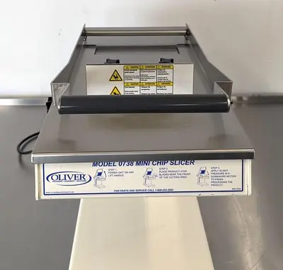 USED OLIVER 738