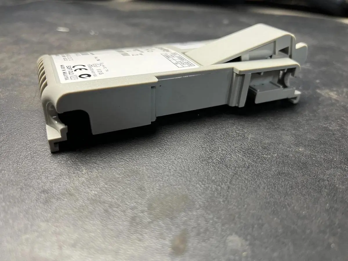 USED ALLEN-BRADLEY 1769-ECR