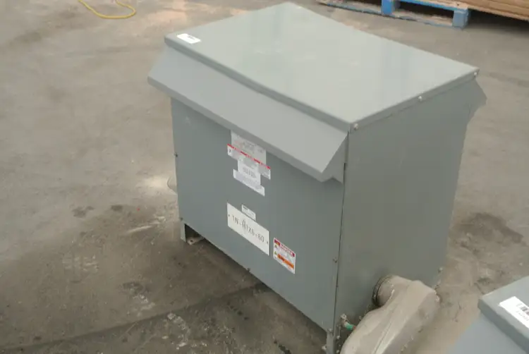 Used 2002 SQUARE D C75T8HCU Transformers British Columbia CA | Lenmark #327835