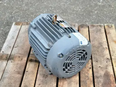 10-2.5 hp, 575 volts, 1765/880 rpm, 256T Electric Motor