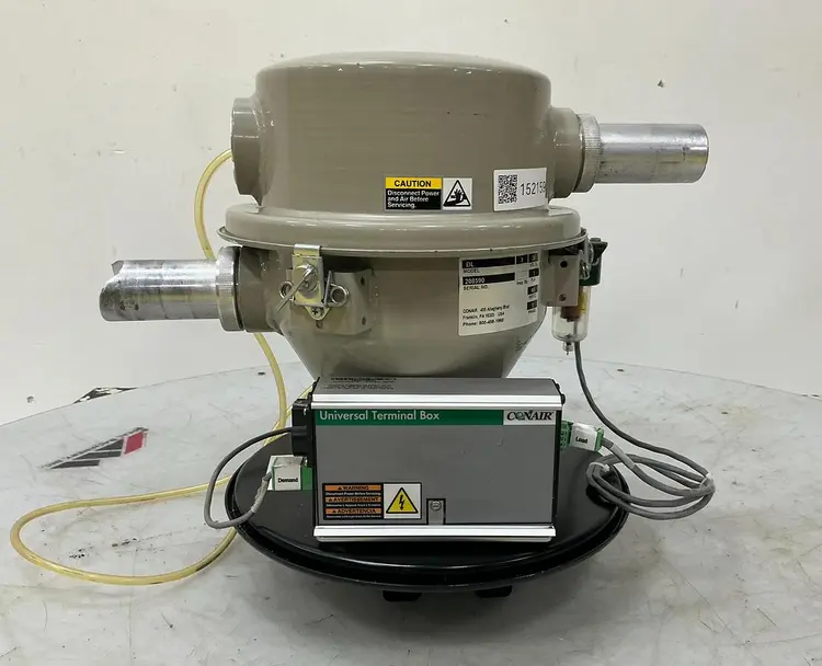 Used CONAIR DL8 Loaders (Plastic Upstream) Michigan US | Ideal Machinery #688512