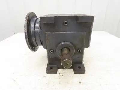 Winsmith 237MWU Worm Gearbox 20:1 Reducer 1.6Hp 90 RPM Dual Shaft 140TC