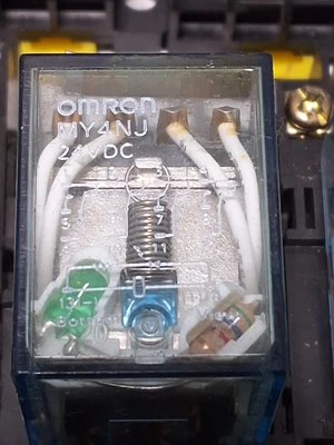 OMRON MY4NJ 24VDC 150VAC 3A RELAY WITH PYF14A BASE SOCKET - LOT OF 19