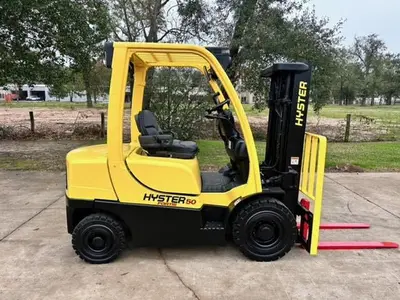 USED 2012 HYSTER H50FT