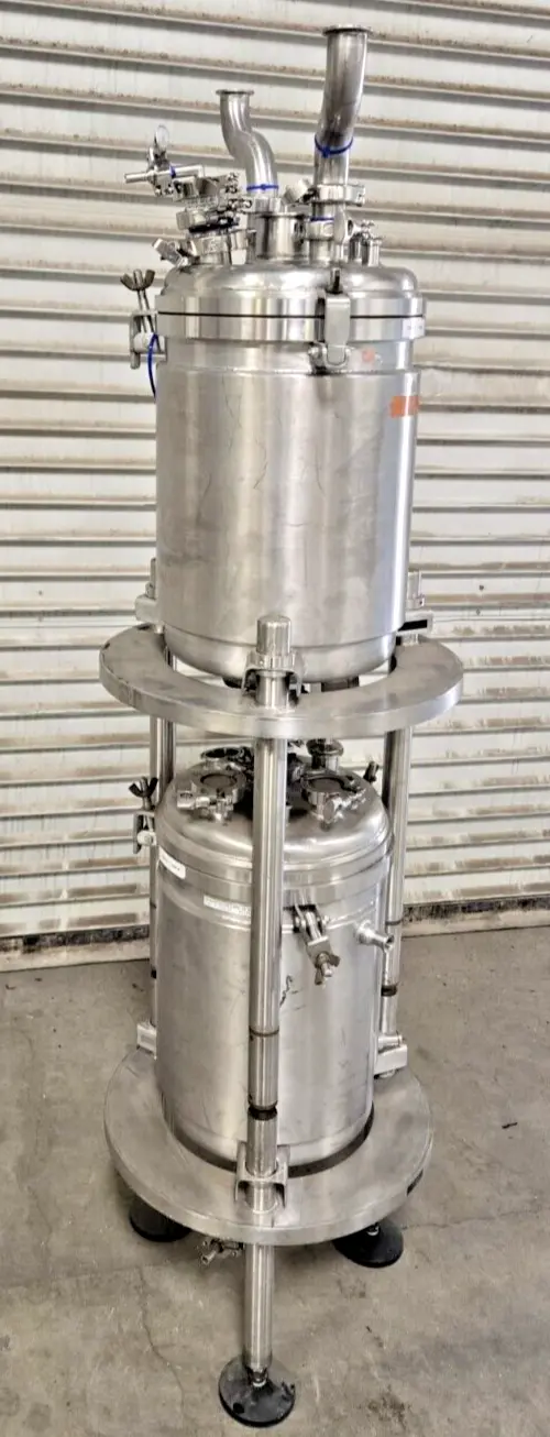 2004 Dual Tank Jacketed Stainless Steel Vessel Tank Fermentation Bio Reactor