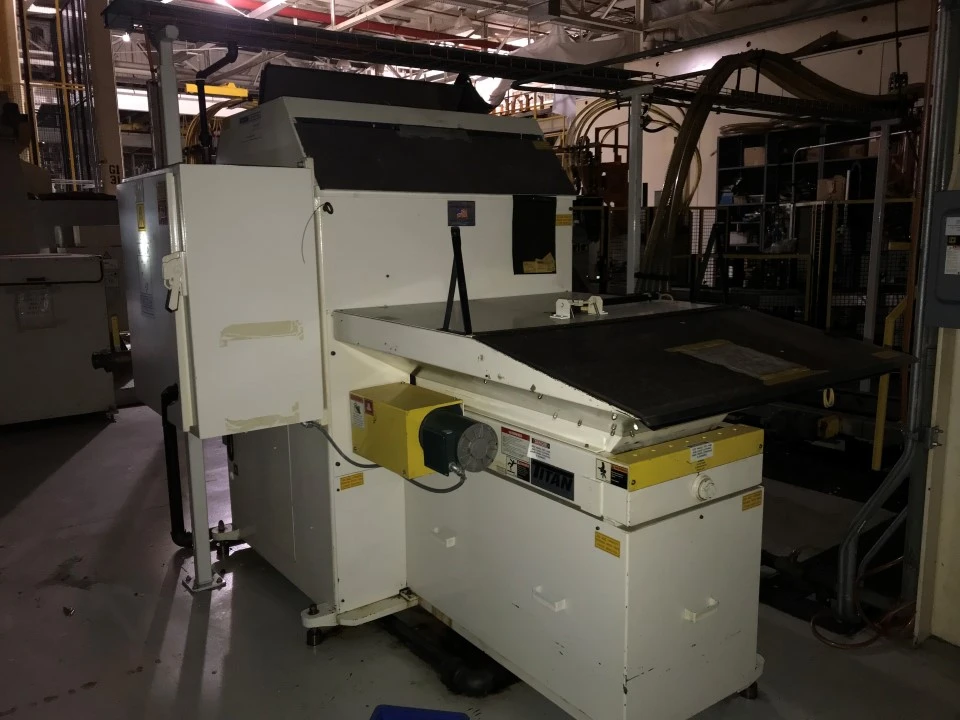 Titan Automatic Bolt Feeder