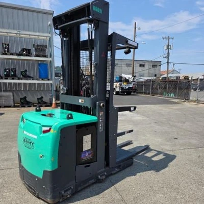 Used 2016 MITSUBISHI EOP15N Narrow Aisle Forklifts Washington US | Leavitt Machinery #1443661