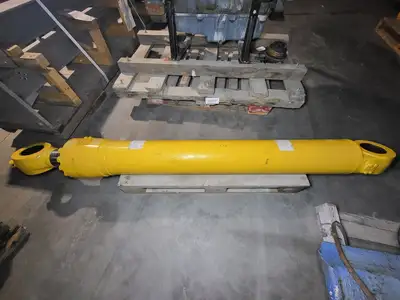 NEW KOMATSU 21M-63-02131R