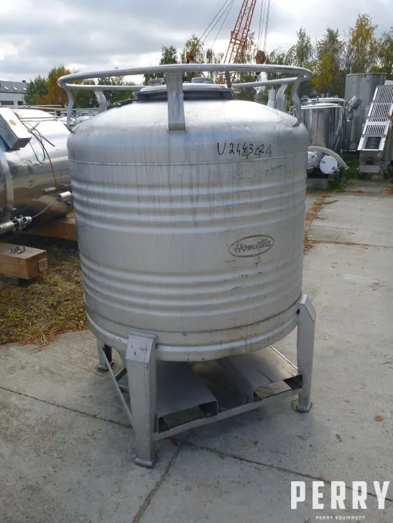 _UNKNOWN_ 1000 Liters Stainless Steel Tanks | Perry Equipment