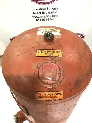 ITT Bell & Gossett D20V Pressured Expansion Tank 1/2″ NPT