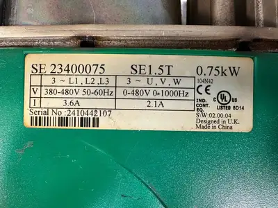 #123 Control Techniques Commander SE-SE23400075 SE23400075 SE1.5T 0.75kW (7.5.3)
