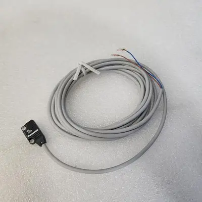 PANASONIC EX-11BD AND EX-11P PHOTOELECTRIC SENSOR