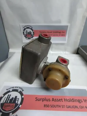 Used UNIVERSAL FILTERS FM-2-AL-LP-ME-500SSU-4-7 Indicators Ohio US | Surplus Asset Holdings #1238410