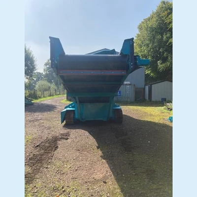 USED POWERSCREEN POWERTRACK 800