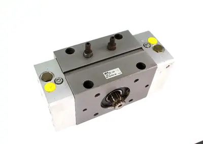 USED PHD INC. MCS1-4032-090X-1/2-DB-WM