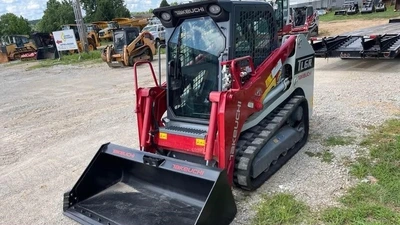 USED 2023 Takeuchi TL6R