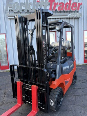 USED 2000 TOYOTA 7FGCU25