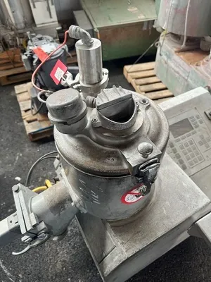 USED HENSCHEL FM10