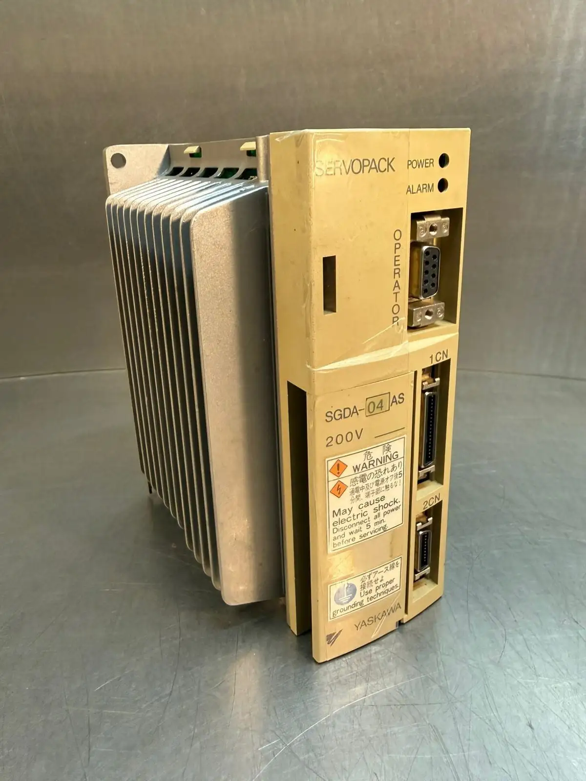 Yaskawa SGDA-04AS 1 PH Servopack 200-230Vac 6.0A (9.3.4)