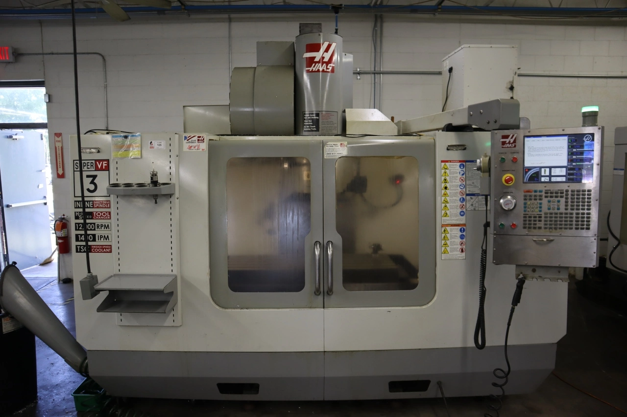 Used HAAS VF-3SS Vertical Machining Centers Minnesota US | Machinesused.com #1364612