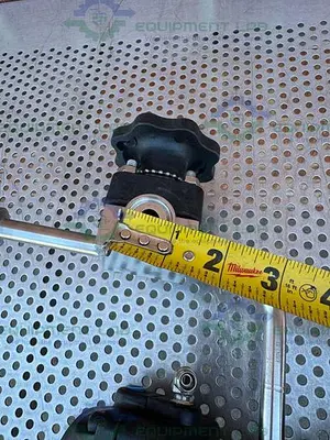 USED 5 ITT PURE FLO .5-316L- RA20MAX 6 WAY DIAPHRAGM VALVE W/ 1/2" SANITARY FITTING