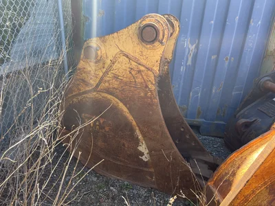 Used CP 330D-Dig Bucket Multipurpose Buckets Maryland US | Zadoon Equipment #1480878
