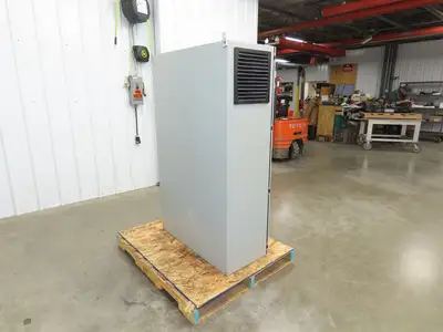 Allen Bradley 22C-D072A103 Powerflex 400 AC Drive VFD 50Hp 460V 3Ph Enclosure