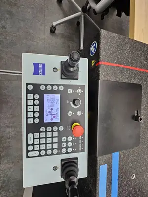 2017 ZEISS CONTURA G2 7.7.6 Coordinate Measuring Machines | Machnet (4)