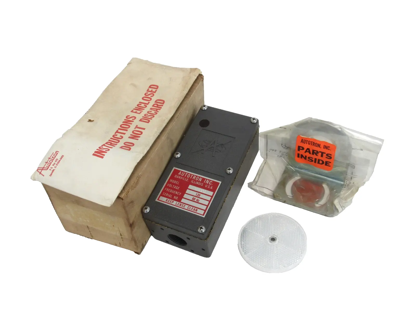 NEW AUTOTRON RHPF303 PROXIMITY SENSOR