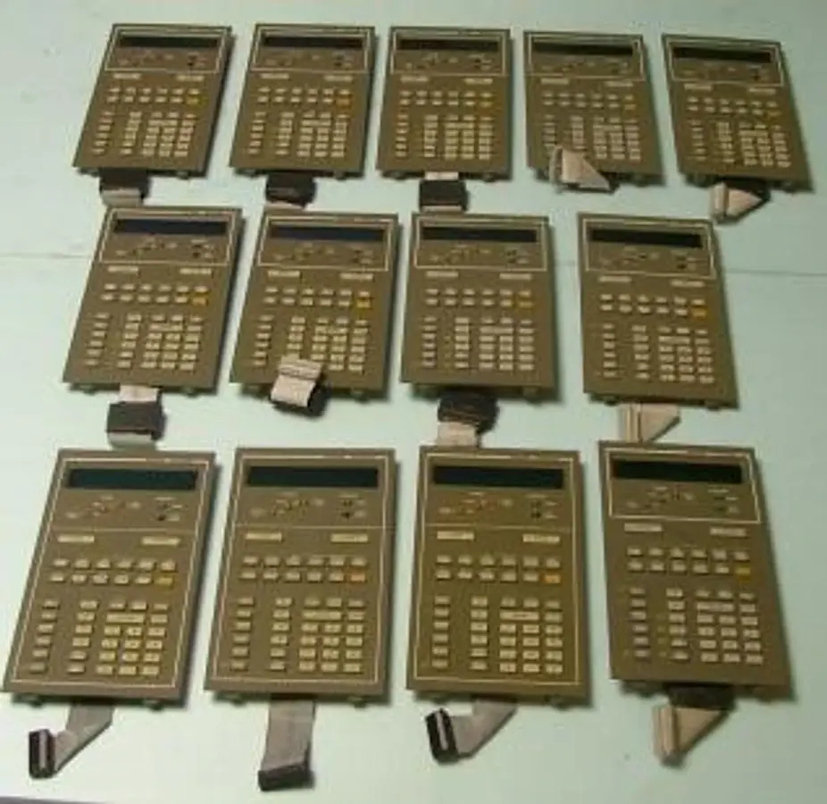 QTY. 8. HEWLETT PACKARD HP SERIES II GAS CHROMATOG...