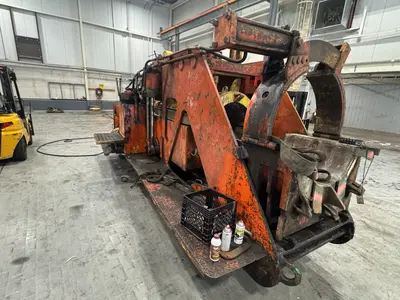 CRC-Evans 36″ Pipe Bender