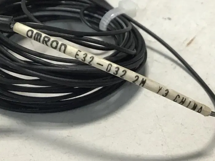 Used OMRON E32-D32 Fiber Optics Michigan US | Ideal Machinery #600197