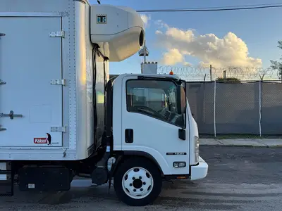 Used 2019 ISUZU NQR Reefer Trucks Florida US | Truck and Van Outlet #1509201