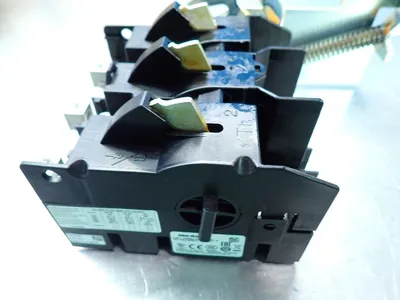 USED ALLEN BRADLEY 1494UJ30CRM