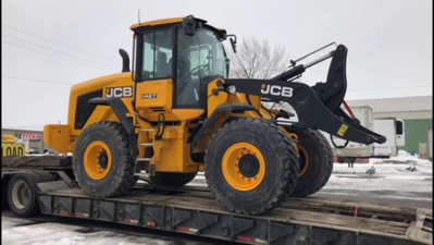 USED 2023 JCB 427