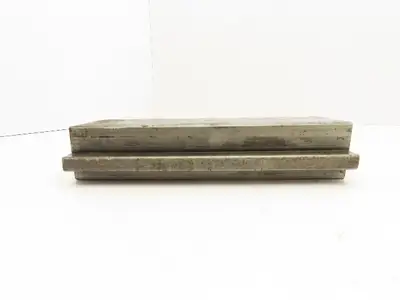 Press Brake Die 9-7/16" Long 1/2" Tang 90° V Type 1-7/8" W 5/8" V