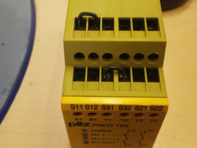 USED PILZ PNOZ 16S