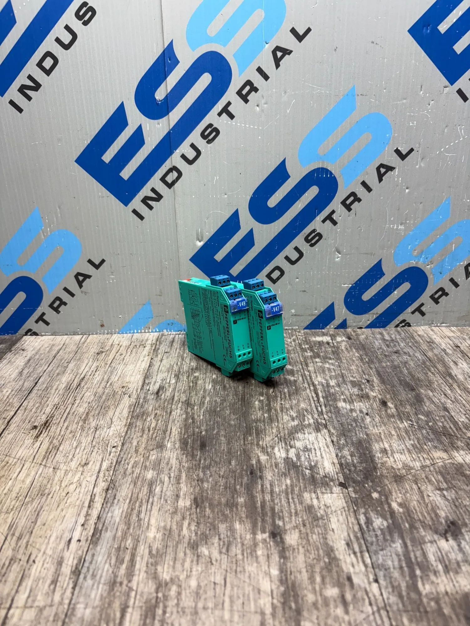 Used PEPPERL+FUCHS KFD2-RR-EX1 Misc Electrical & Power Parts South Carolina US | ESS Industrial Equipment Sales #1336017